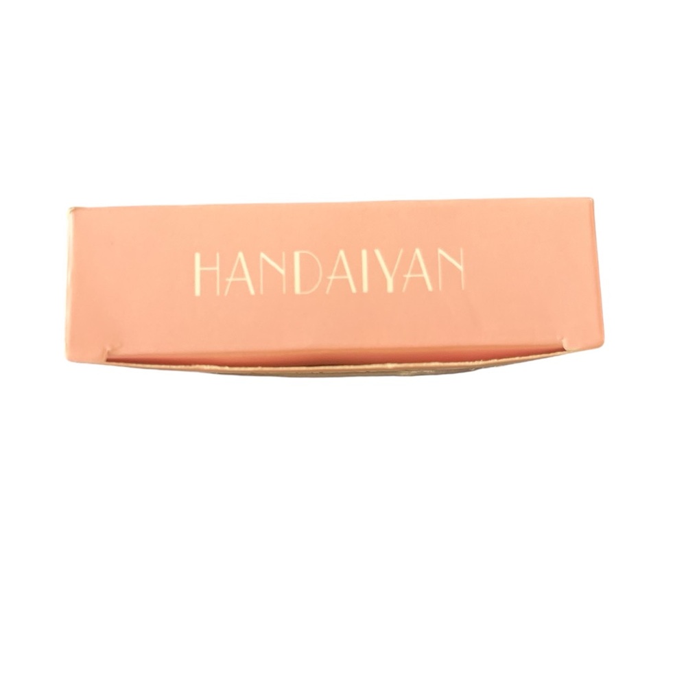 Handaiyan Diamond Highlighter Powder - Picture 7 of 7